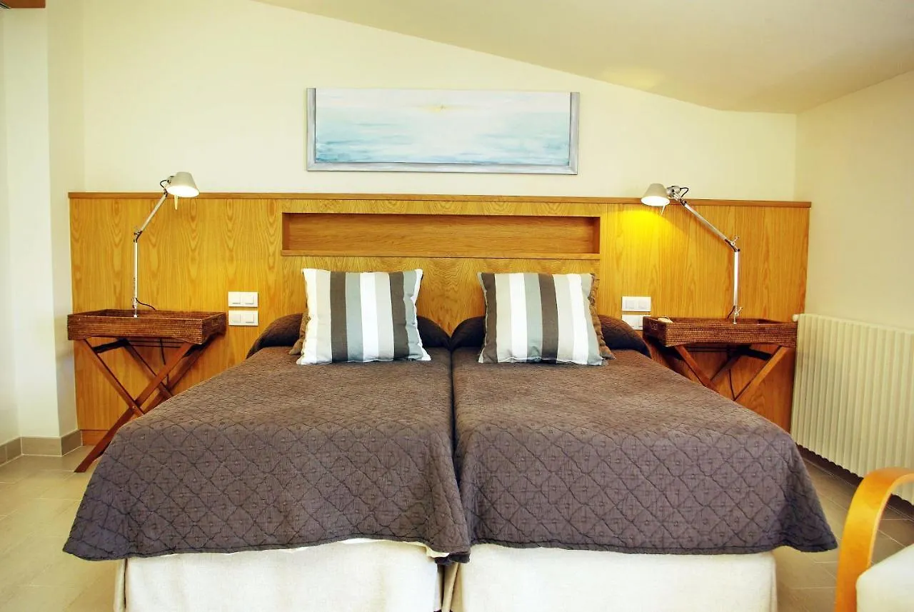Hotel Llafranch  יפראנק