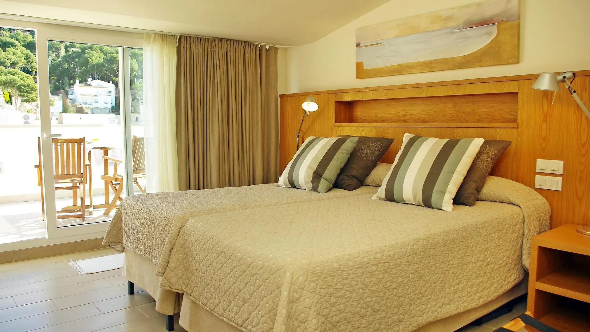 Hotel Llafranch 3*, יפראנק